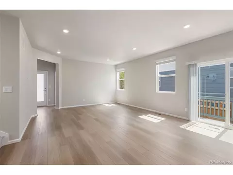 21011 E 63rd Dr, Aurora, CO 80019 photo 4