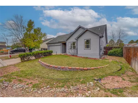 204 Liberty Ct, Elizabeth, CO 80107