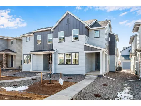 1419 Great Western Dr, Longmont, CO 80501