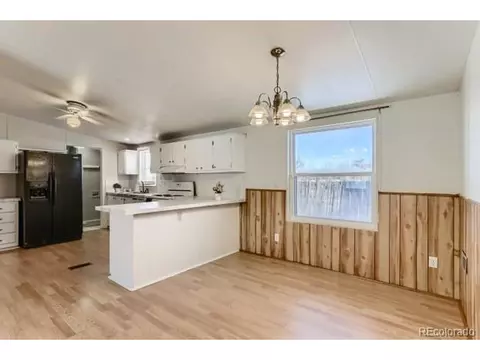 310 30th Ave, Greeley, CO 80631 photo 2