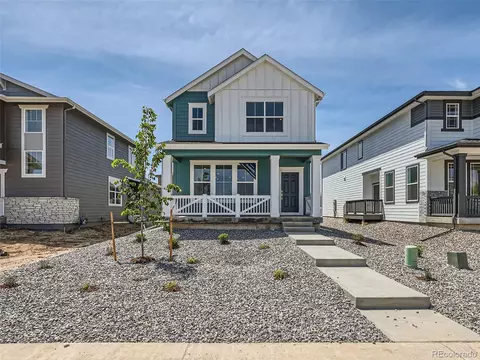 460 Kiowa Ave, Bennett, CO 80102 photo 2