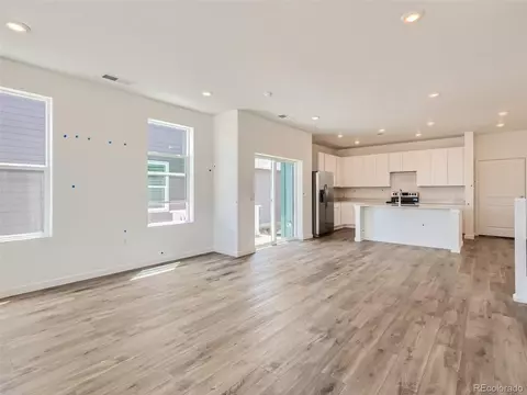 460 Kiowa Ave, Bennett, CO 80102 photo 6