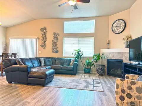 871 Sunlight Peak Dr, Severance, CO 80550 photo 5