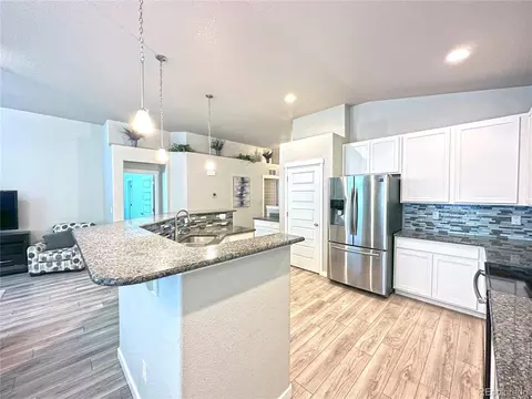 871 Sunlight Peak Dr, Severance, CO 80550 photo 3