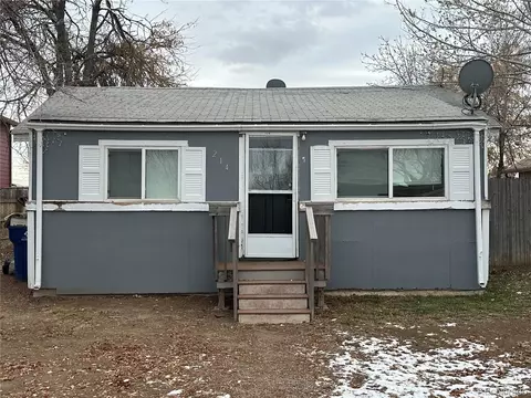 214 7th St, Dacono, CO 80514