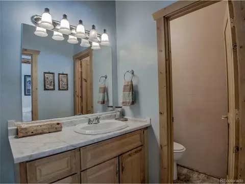Bath - 46 Singleton Rd, Alma, CO 80420 photo 1 of 6