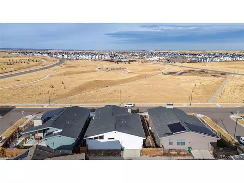 9758 E 57th Ave, Denver, CO 80238 photo 4