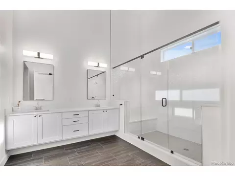 9758 E 57th Ave, Denver, CO 80238 photo 18