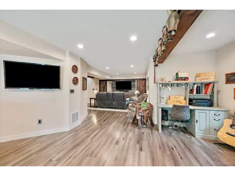 26530 Euclid Pl, Aurora, CO 80016 photo 36