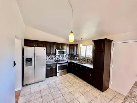 4932 Upton Ct, Denver, CO 80239 photo 12