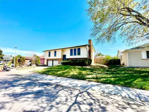 4932 Upton Ct, Denver, CO 80239 photo 4