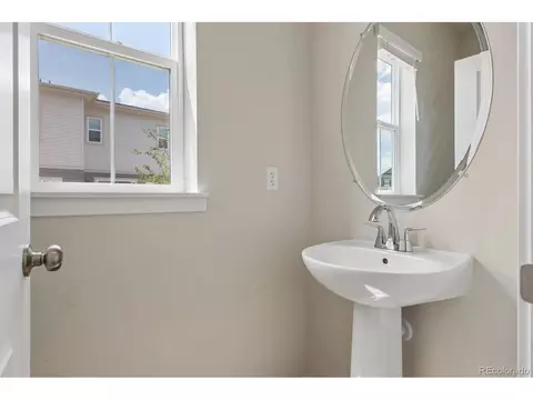 Bath - 22739 E 47th Dr, Aurora, CO 80019 photo 1 of 4