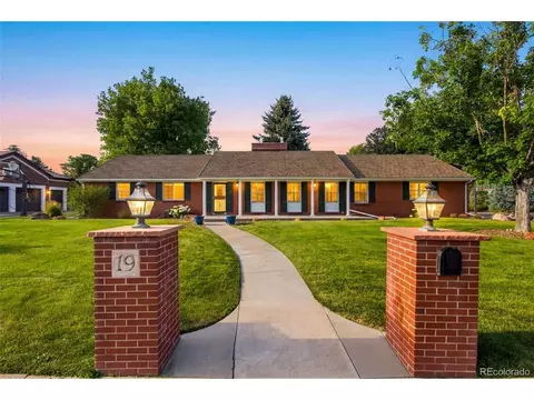 19 Niblick Ln, Littleton, CO 80123