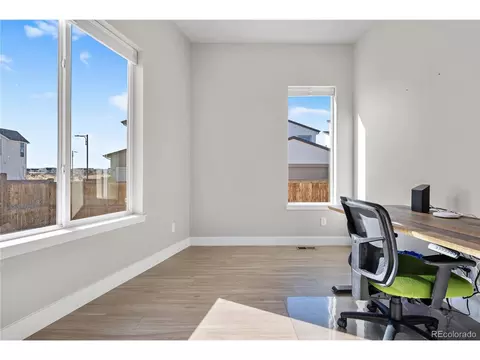 9651 E 61st Pl, Denver, CO 80238 photo 14
