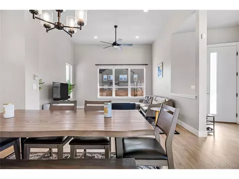 9651 E 61st Pl, Denver, CO 80238 photo 6