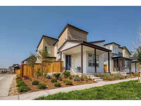 9651 E 61st Pl, Denver, CO 80238 photo 2