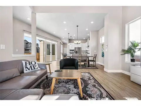 9651 E 61st Pl, Denver, CO 80238 photo 4