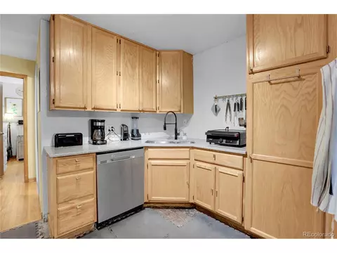 11468 E 7th Ave, Aurora, CO 80010