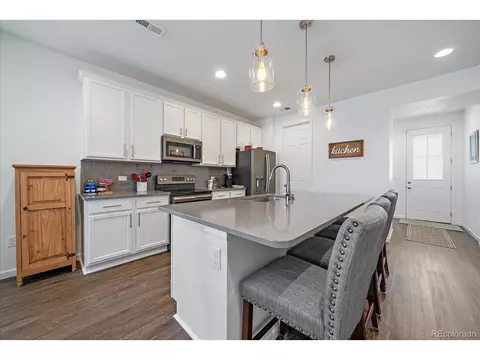 26984 E Archer Ave, Aurora, CO 80018 photo 4