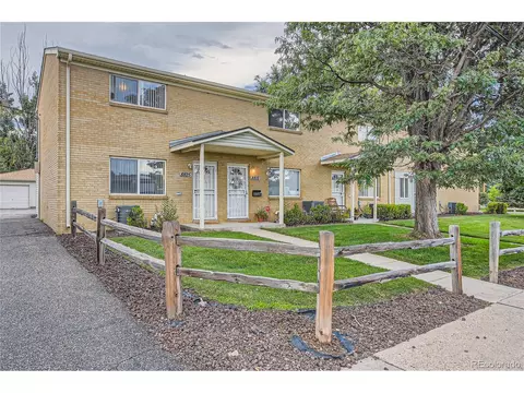 8825 W 45th Pl, Wheat Ridge, CO 80033