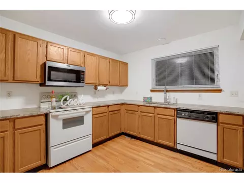 17569 E Baker Pl, Aurora, CO 80013 photo 6