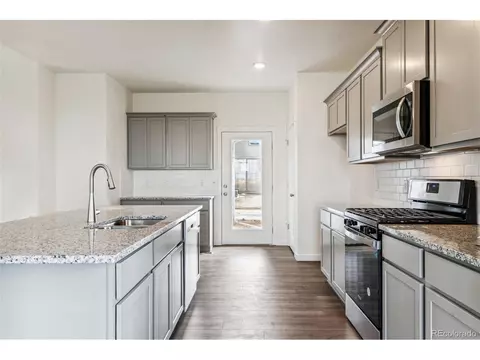 22313 E 6th Pl, Aurora, CO 80018 photo 7