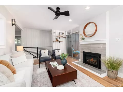 435 S Xanadu St, Aurora, CO 80012