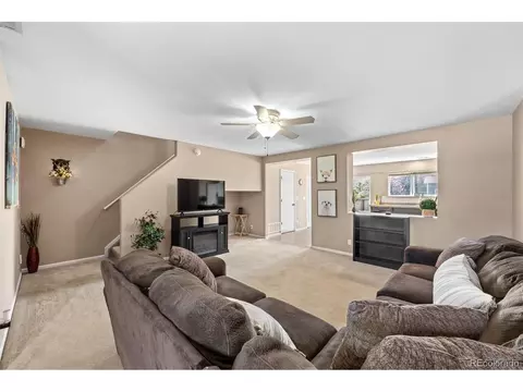 2218 E 111th Dr, Northglenn, CO 80233 photo 3