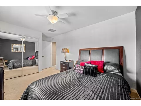 2218 E 111th Dr, Northglenn, CO 80233 photo 10