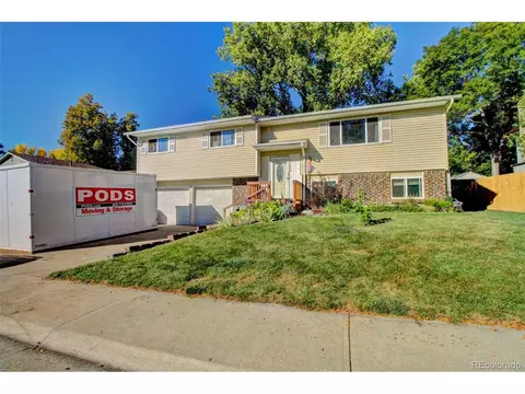 7259 Beech Ct, Arvada, CO 80005 photo 2