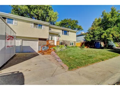 7259 Beech Ct, Arvada, CO 80005 photo 3