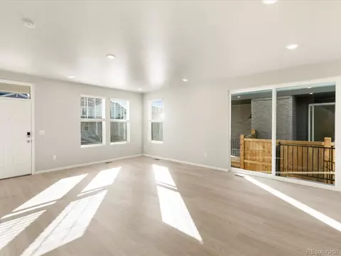 791 N Tempe St, Aurora, CO 80018 photo 5
