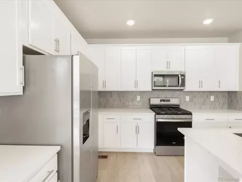 791 N Tempe St, Aurora, CO 80018 photo 9
