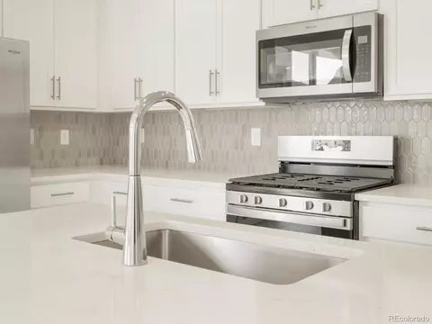 791 N Tempe St, Aurora, CO 80018 photo 13