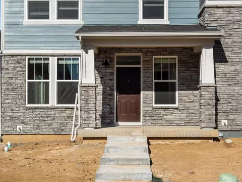 791 N Tempe St, Aurora, CO 80018 photo 2