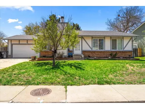 16650 E Nassau Dr, Aurora, CO 80013