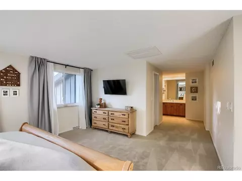 12558 E Bates Cir, Aurora, CO 80014 photo 14