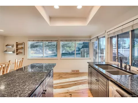 12558 E Bates Cir, Aurora, CO 80014 photo 6