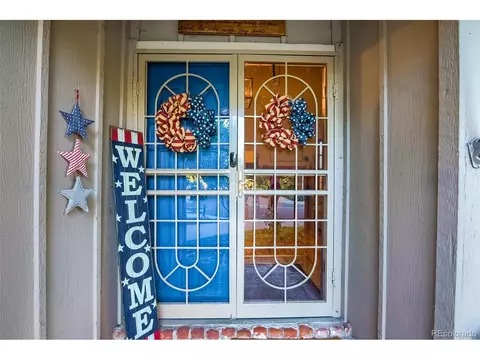 12558 E Bates Cir, Aurora, CO 80014 photo 2