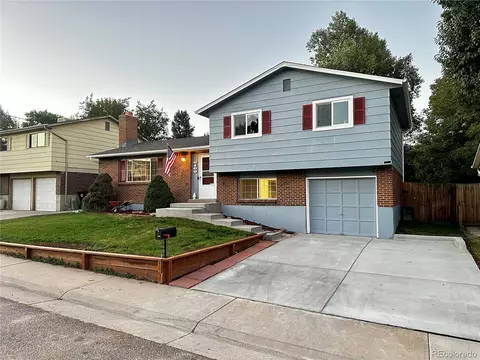 9409 W Burgundy Ave, Littleton, CO 80123