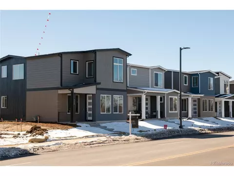 5259 E 63rd Pl, Commerce City, CO 80022 photo 3
