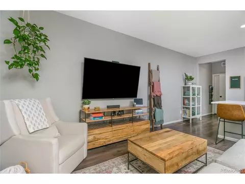 10199 E 25th Dr, Aurora, CO 80010 photo 11