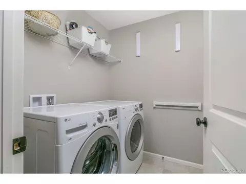 10199 E 25th Dr, Aurora, CO 80010 photo 22