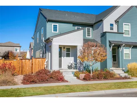 10199 E 25th Dr, Aurora, CO 80010 photo 1