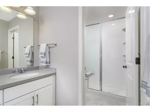 10199 E 25th Dr, Aurora, CO 80010 photo 21