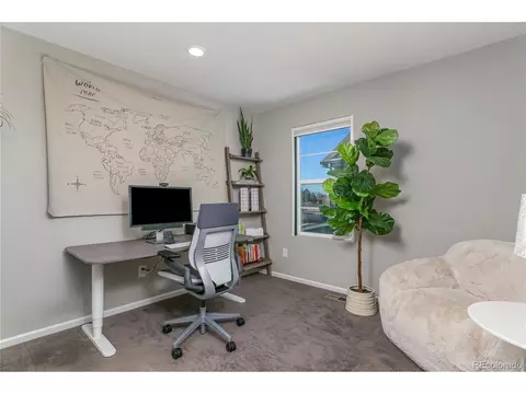 10199 E 25th Dr, Aurora, CO 80010 photo 13
