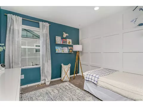10199 E 25th Dr, Aurora, CO 80010 photo 16