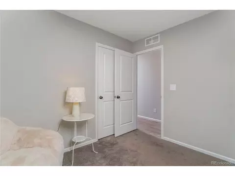 10199 E 25th Dr, Aurora, CO 80010 photo 14