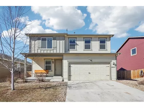2015 Wildwood St, Lochbuie, CO 80603