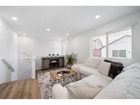 46541 Avery Ln, Bennett, CO 80102 photo 9